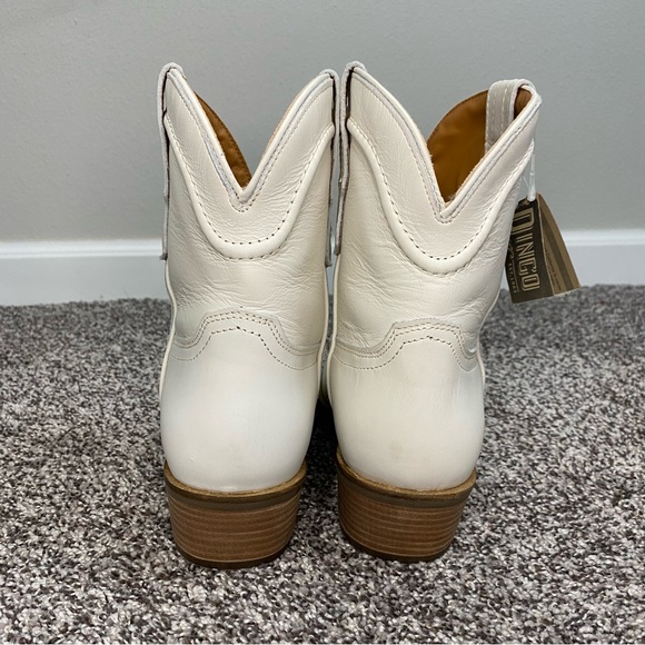 Dingo Saguaro White Leather Round Toe Western Ankle Booties NWT Women’s 9 - Picture 5 of 8